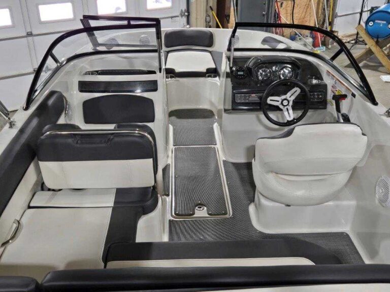 2020 Bayliner VR5 US-BLBX2215J920 [photo 21]